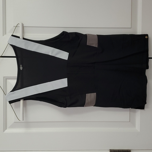 Adidas Black Workout Tank Top M Cute Design Gold Logo - Picture 5 of 7